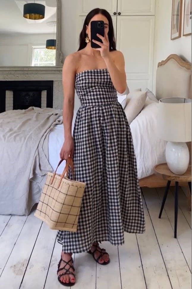 Minimalist Gingham Strapless flare Dress