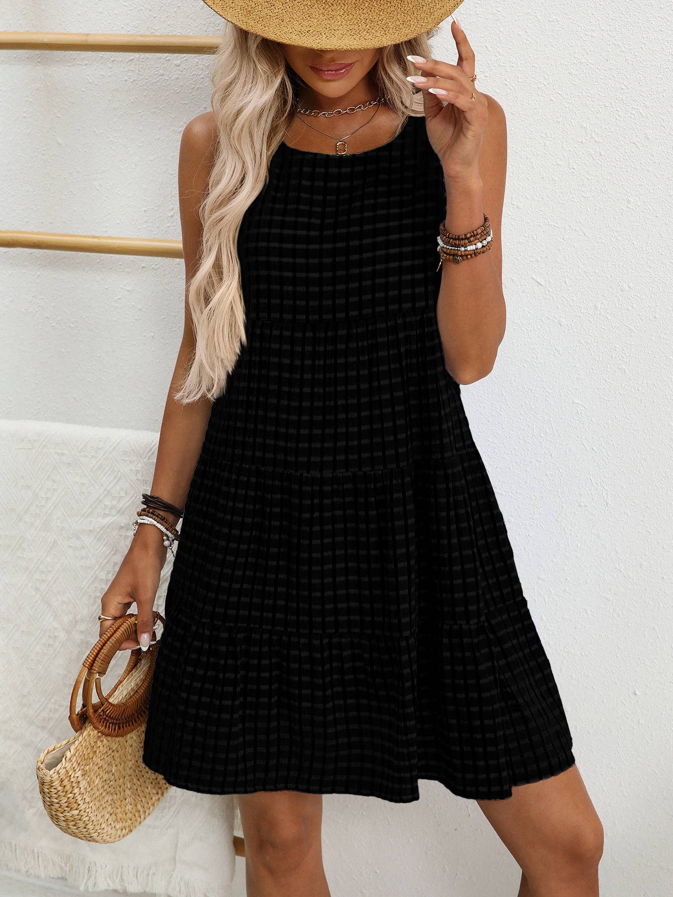 Flowy Relaxed Sleeveless Eyelet Checks Dress