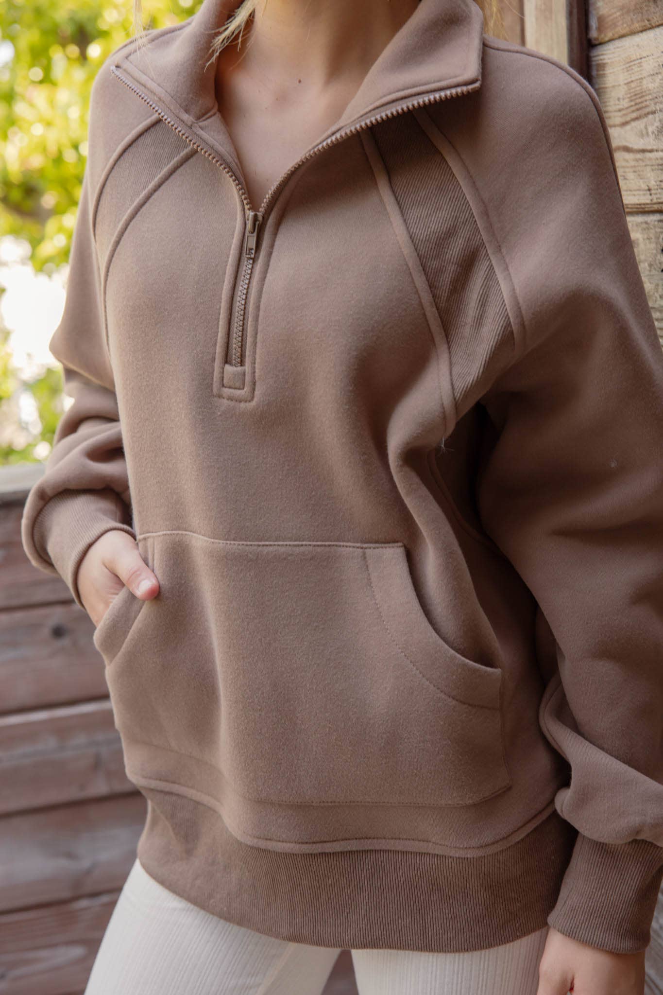 HALF ZIP LONG SLEEVE KNIT TOP WITH POCKET