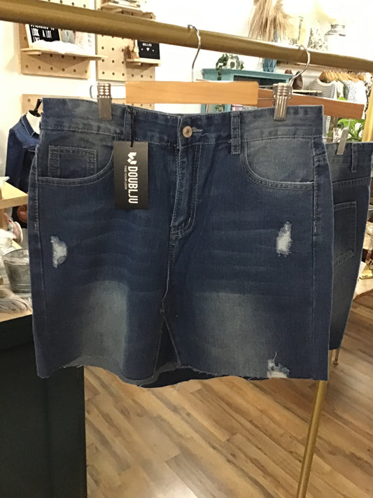 Slim Fit, Split and Ripped Jeanskirt