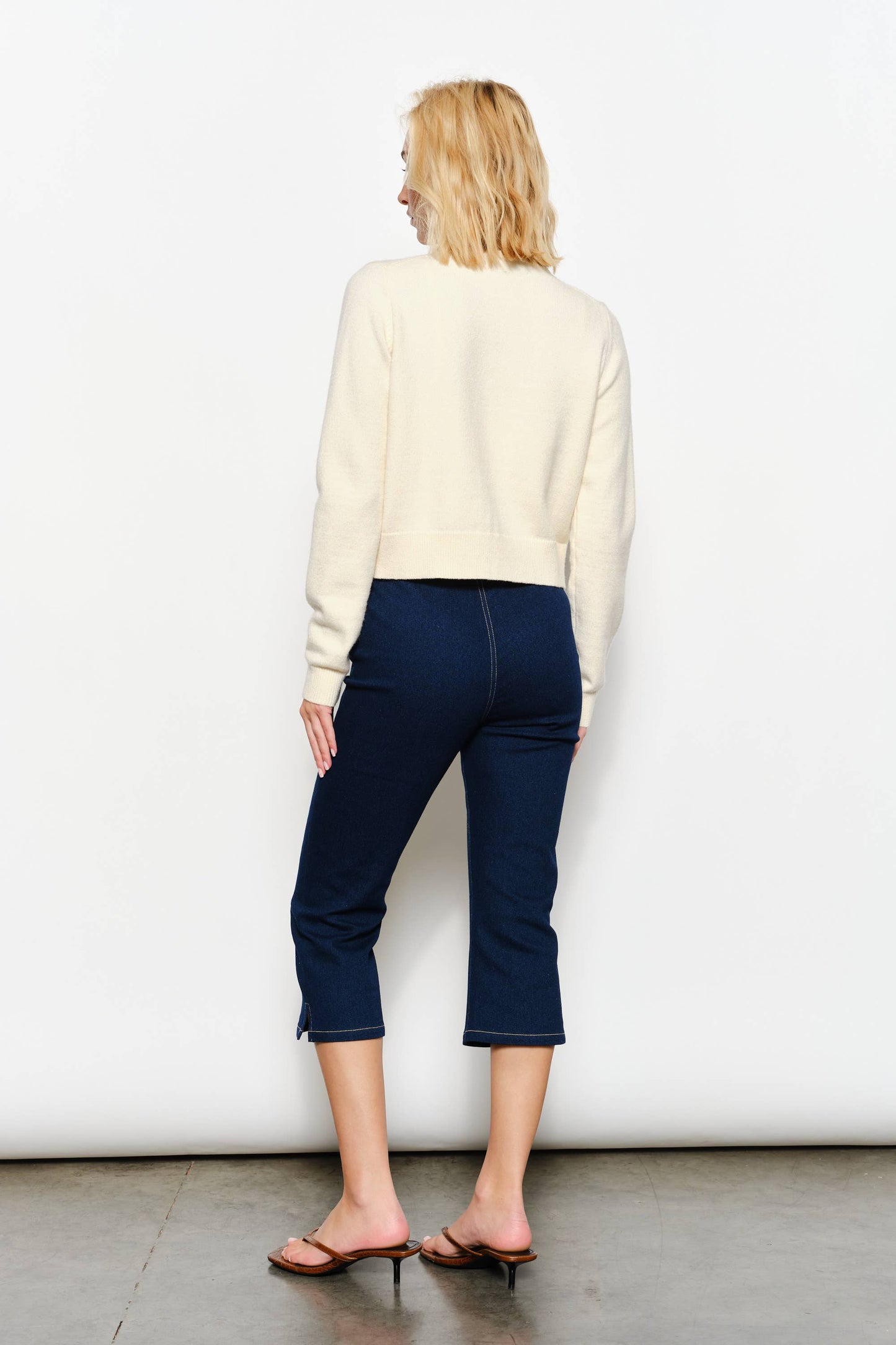 AMELIA KNIT CARDIGAN - Cozy, Cute, Layering