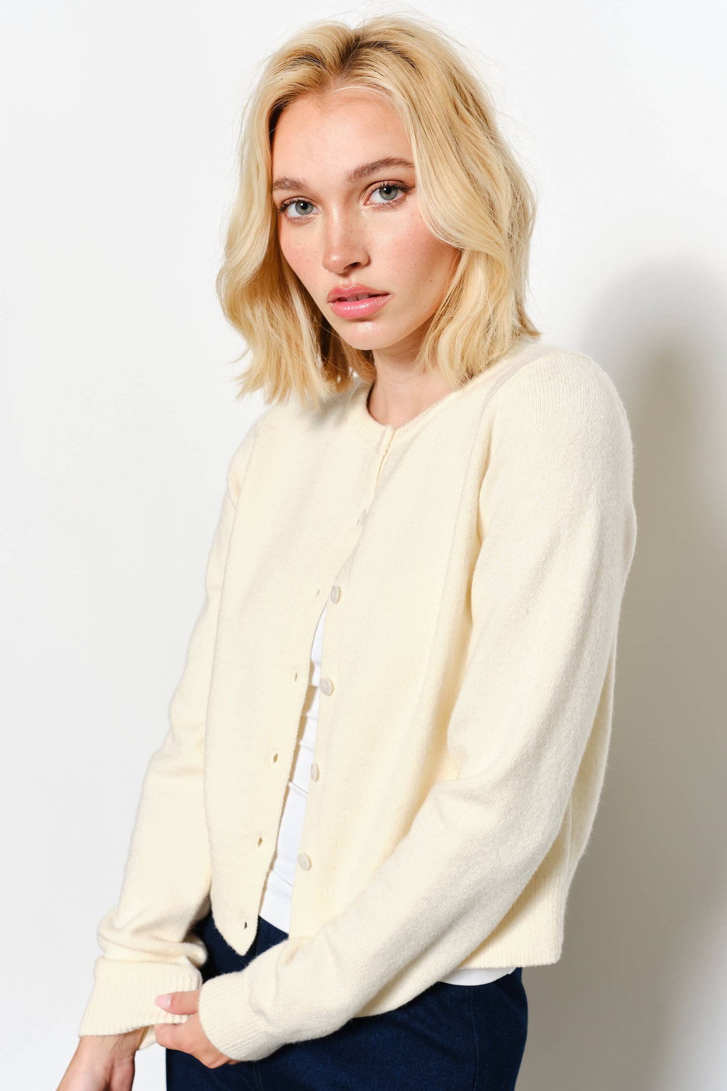 AMELIA KNIT CARDIGAN - Cozy, Cute, Layering