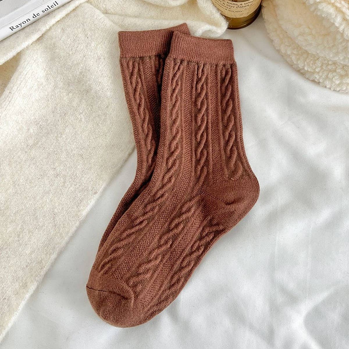 Solid Color Retro Twisted Diamond Texture Warm Pile Socks