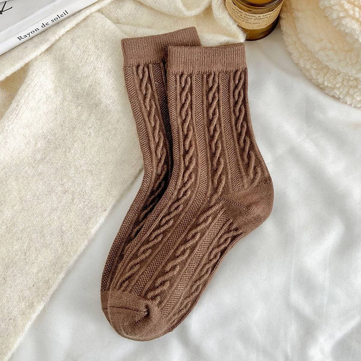 Solid Color Retro Twisted Diamond Texture Warm Pile Socks