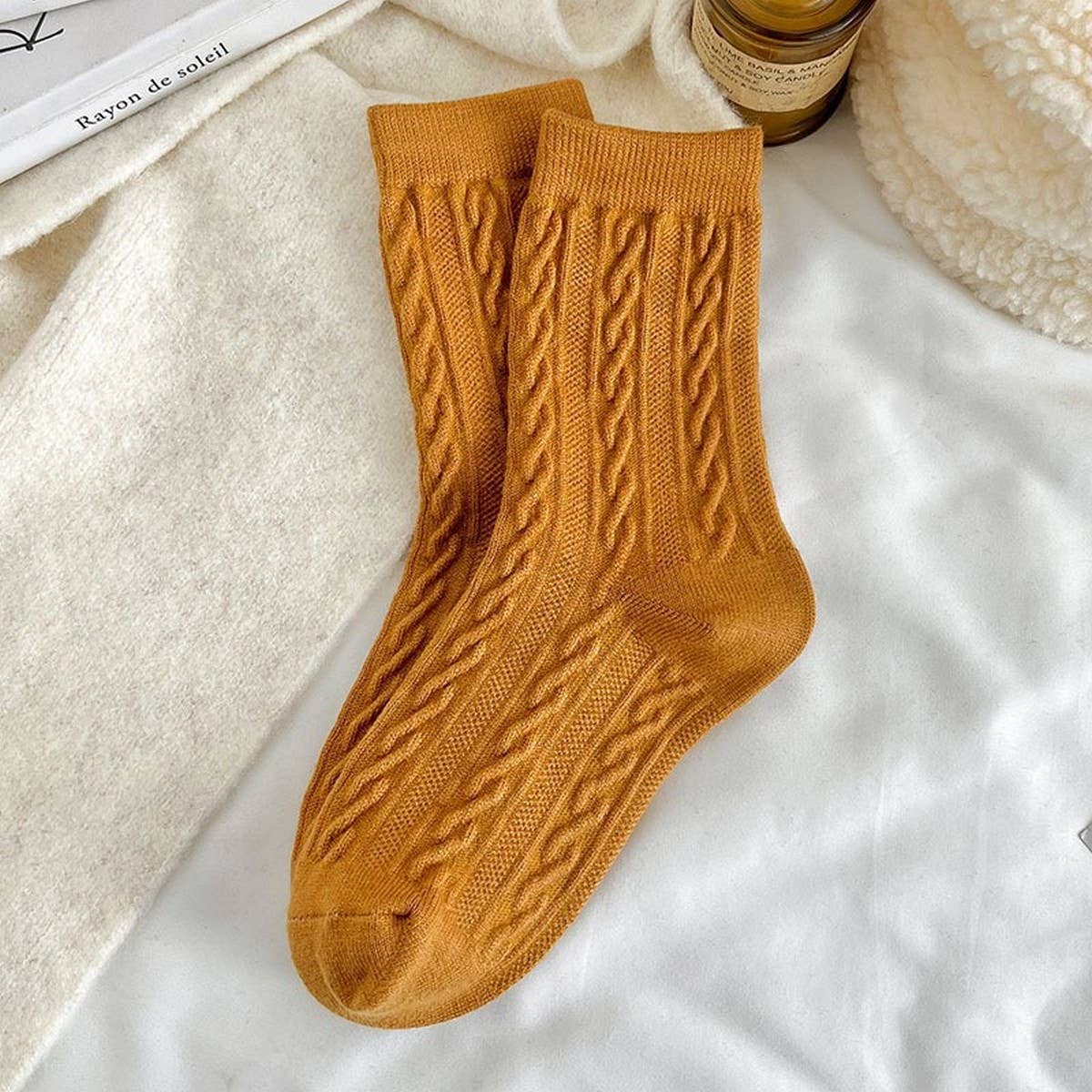 Solid Color Retro Twisted Diamond Texture Warm Pile Socks