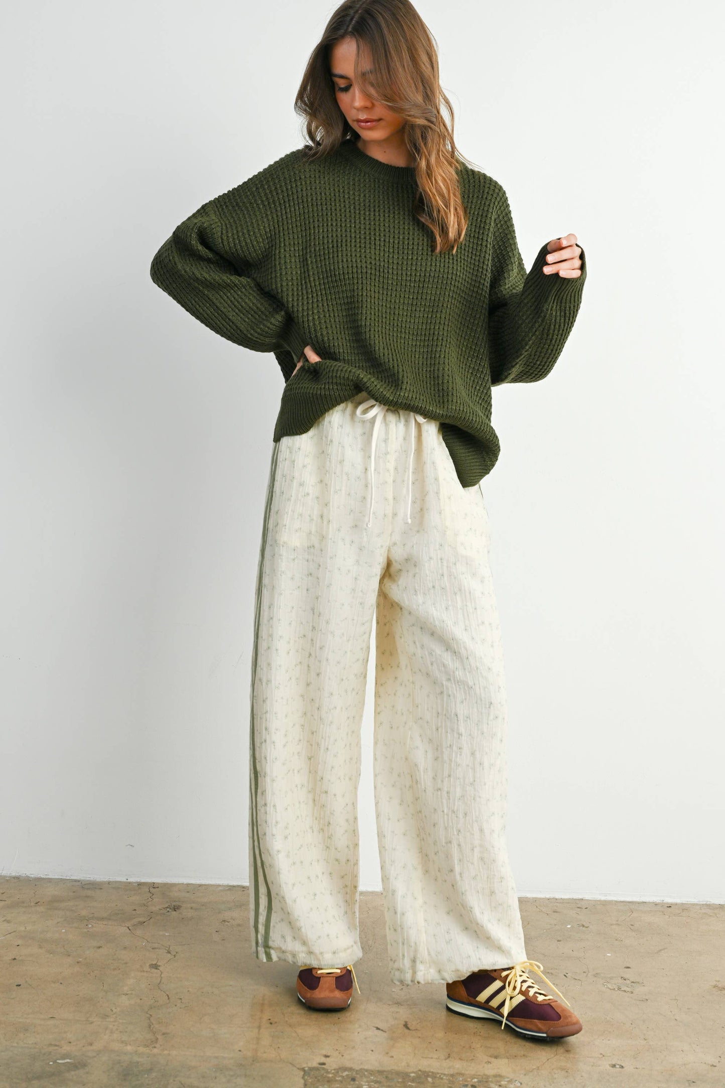 Round-Neck Classic Long Sleeve Top