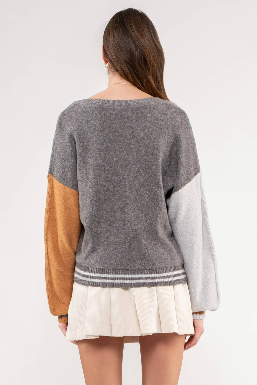 V-Neck Colorbock Sweater