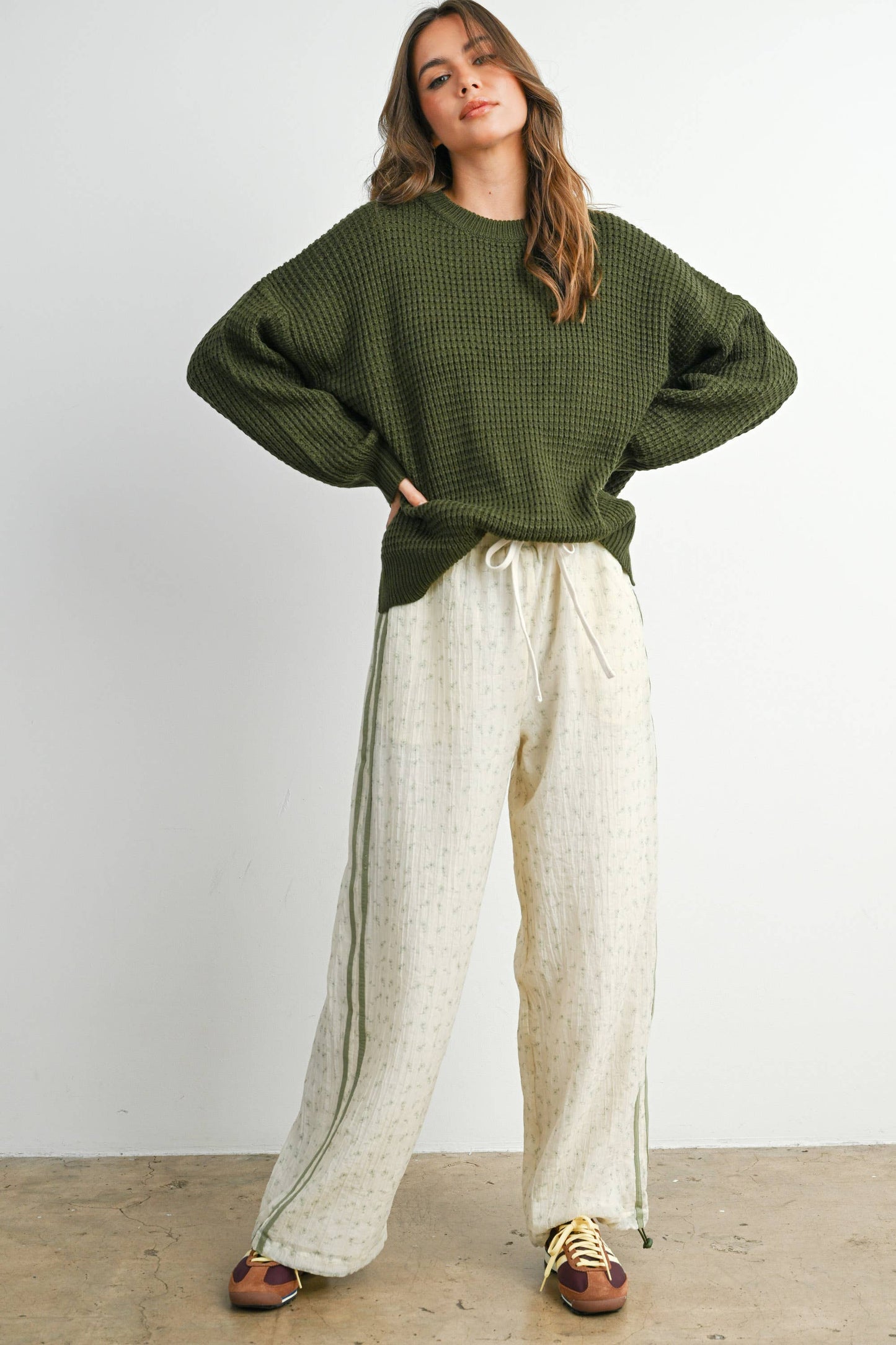 Round-Neck Classic Long Sleeve Top