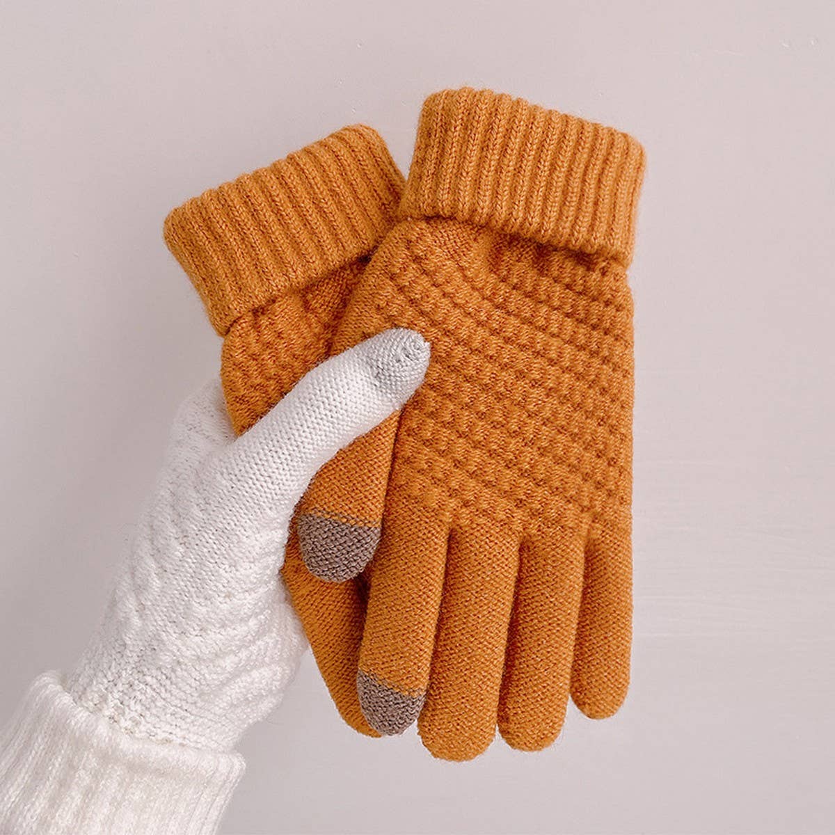 Self-Heating Knit Gloves – Cute & Warm Design