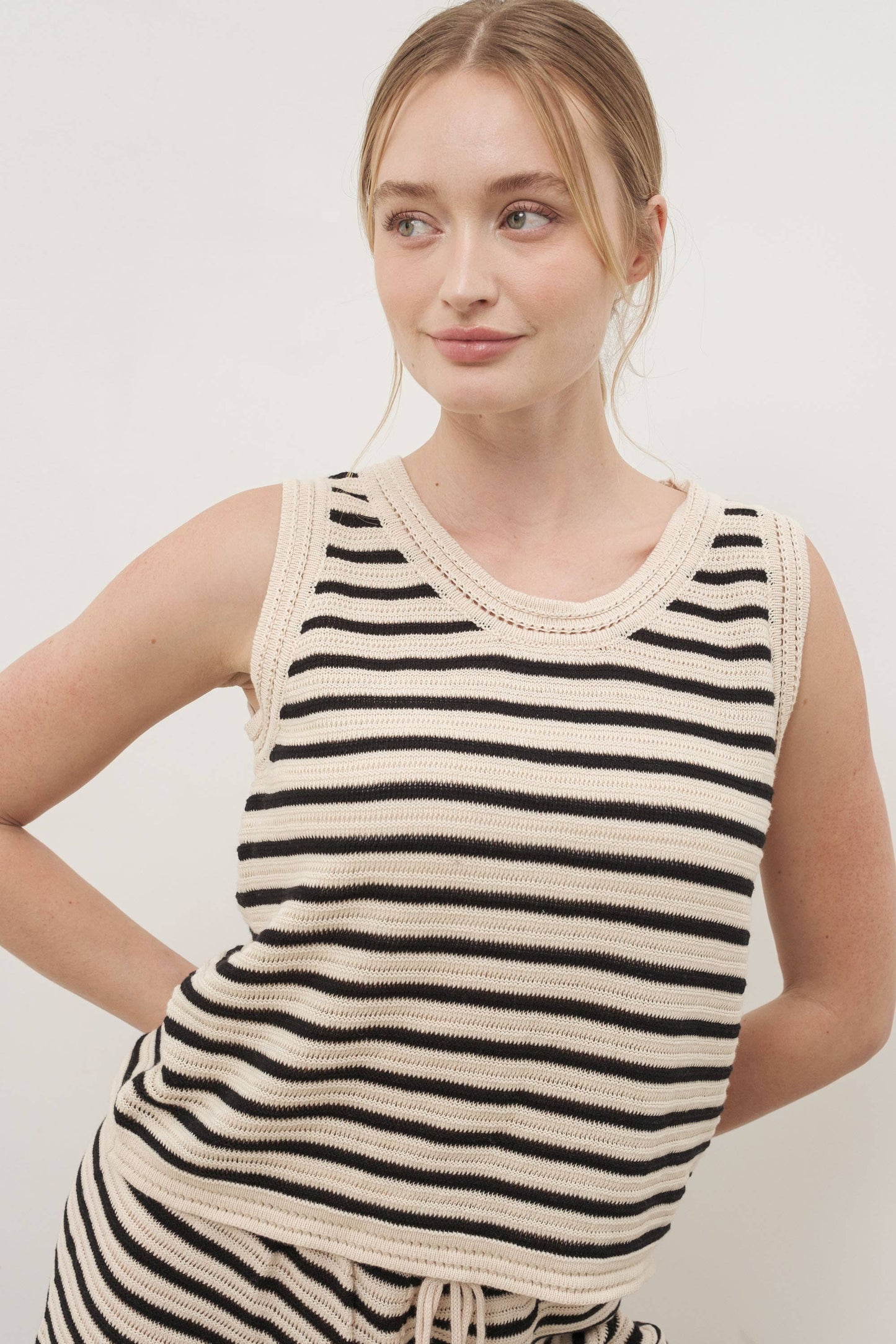 Stripe Sleeveless Sweater Set