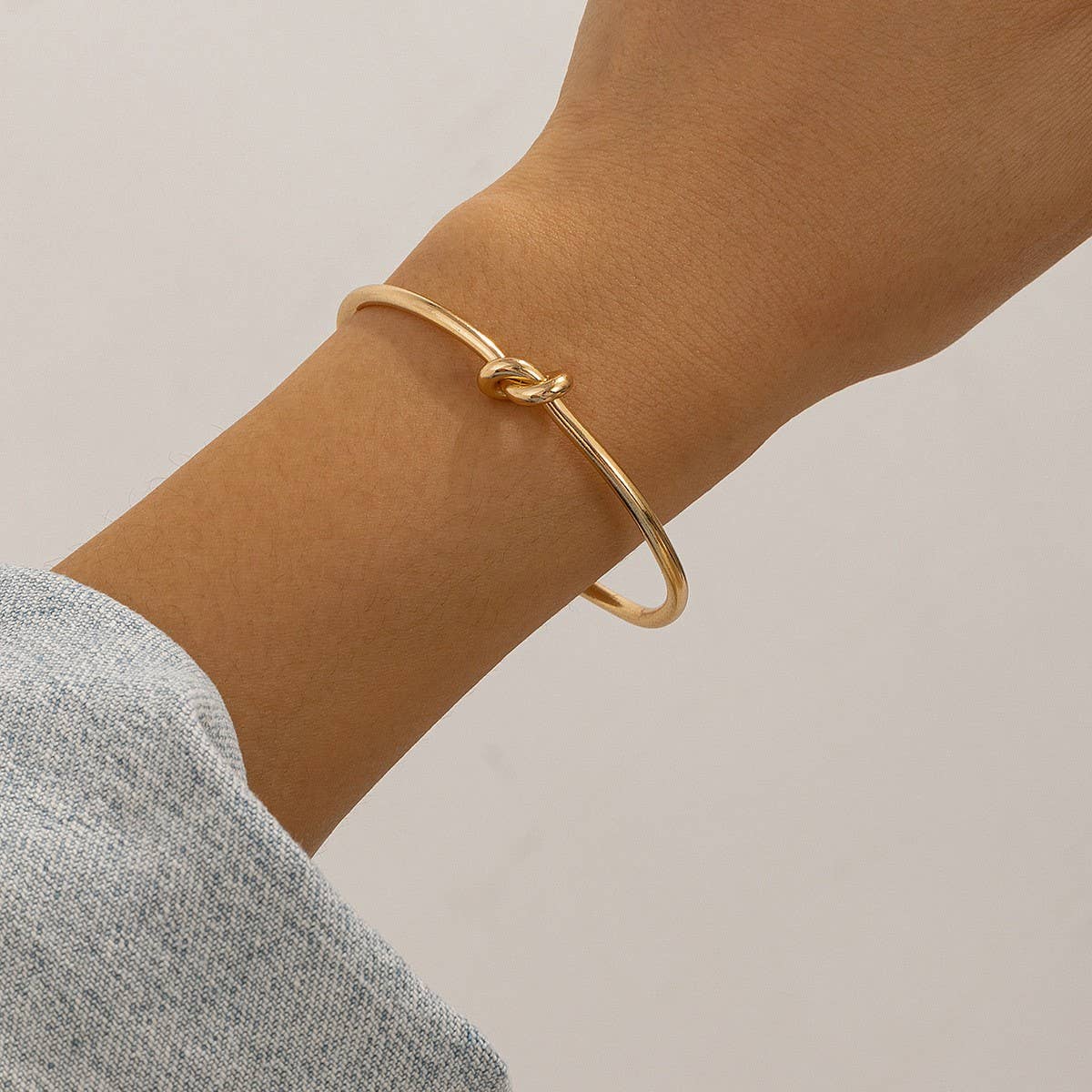 Knotted Bracelet Gold Color