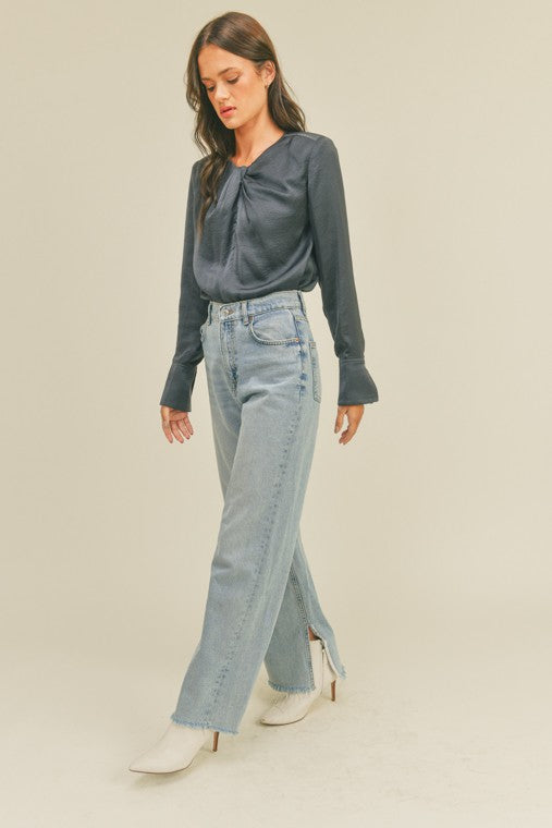 Cuff Sleeve Blouse
