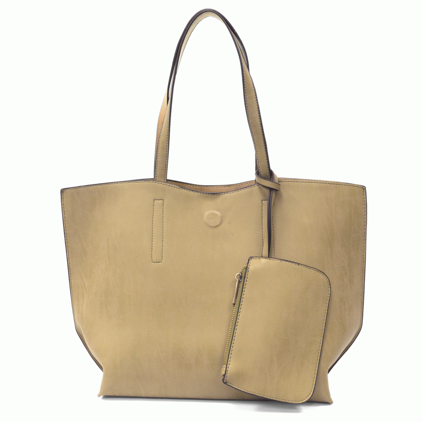 Carly Tote